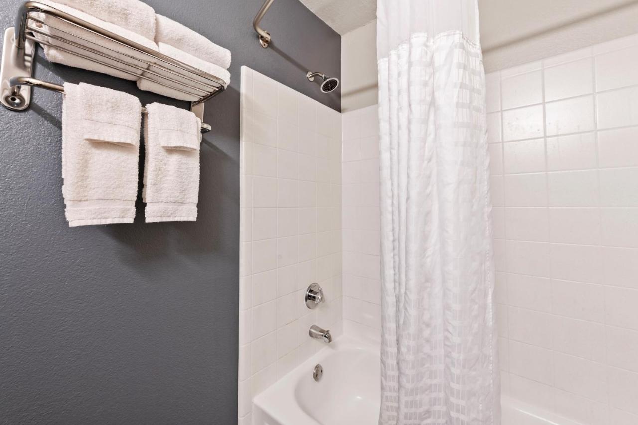 Extended Stay America Select Suites - Charlotte - Airport Dış mekan fotoğraf