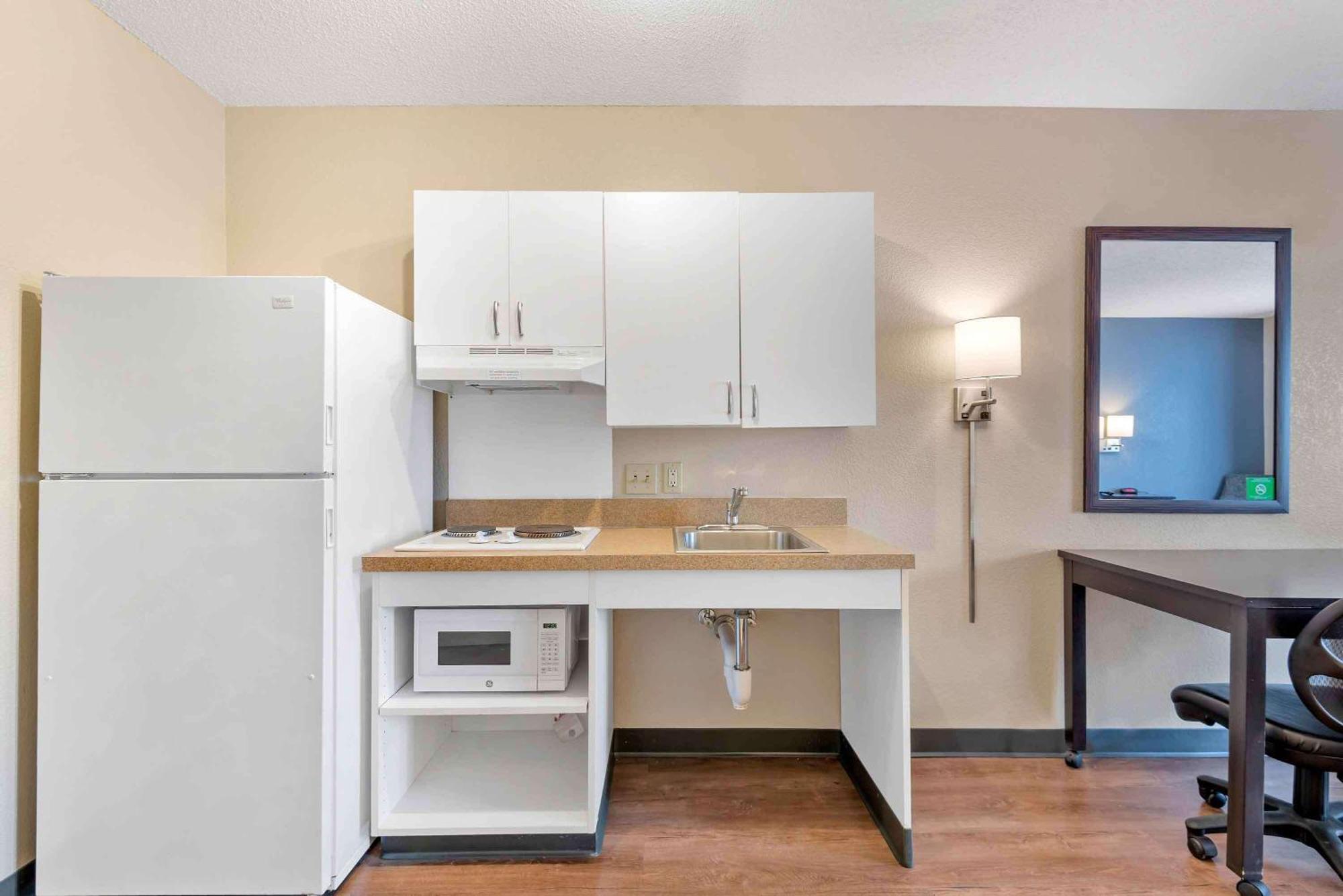 Extended Stay America Select Suites - Charlotte - Airport Dış mekan fotoğraf