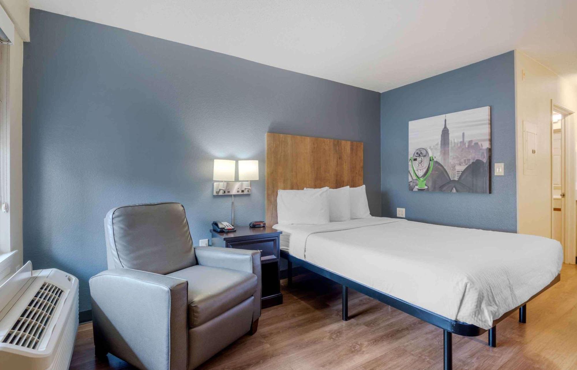 Extended Stay America Select Suites - Charlotte - Airport Dış mekan fotoğraf