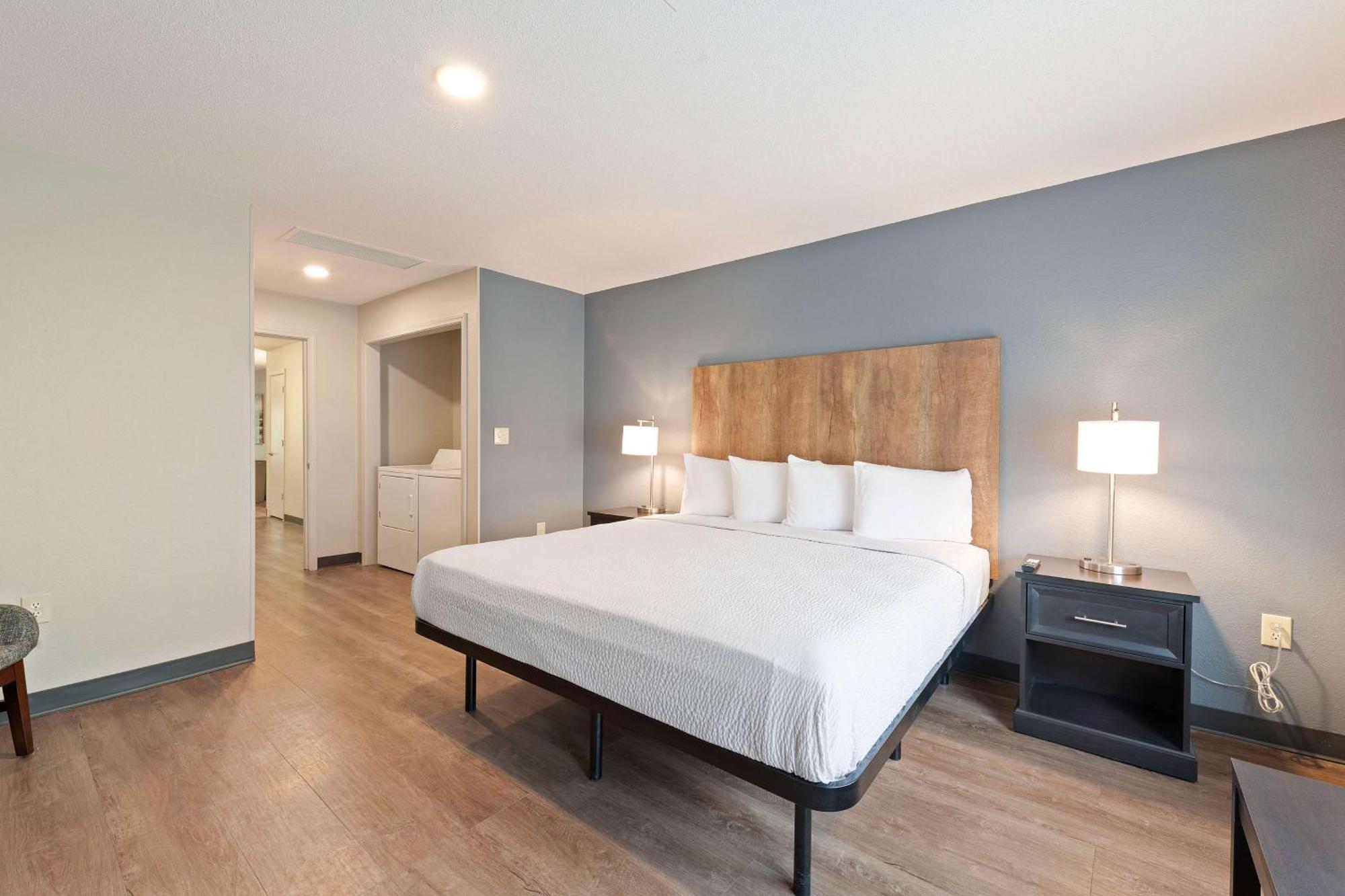 Extended Stay America Select Suites - Charlotte - Airport Dış mekan fotoğraf