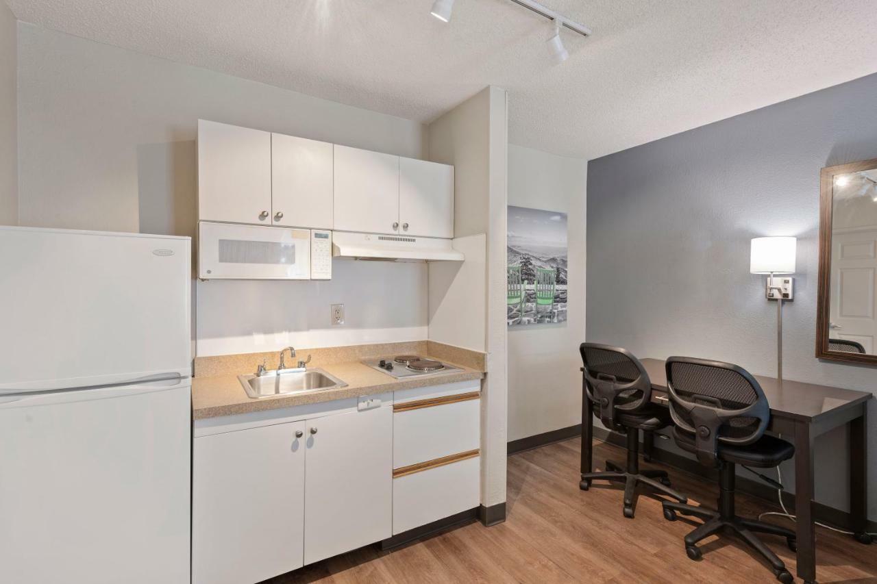 Extended Stay America Select Suites - Charlotte - Airport Dış mekan fotoğraf