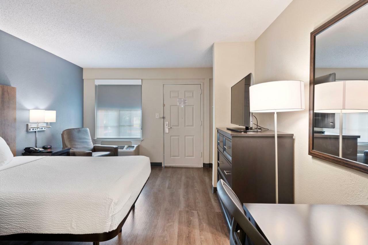 Extended Stay America Select Suites - Charlotte - Airport Dış mekan fotoğraf
