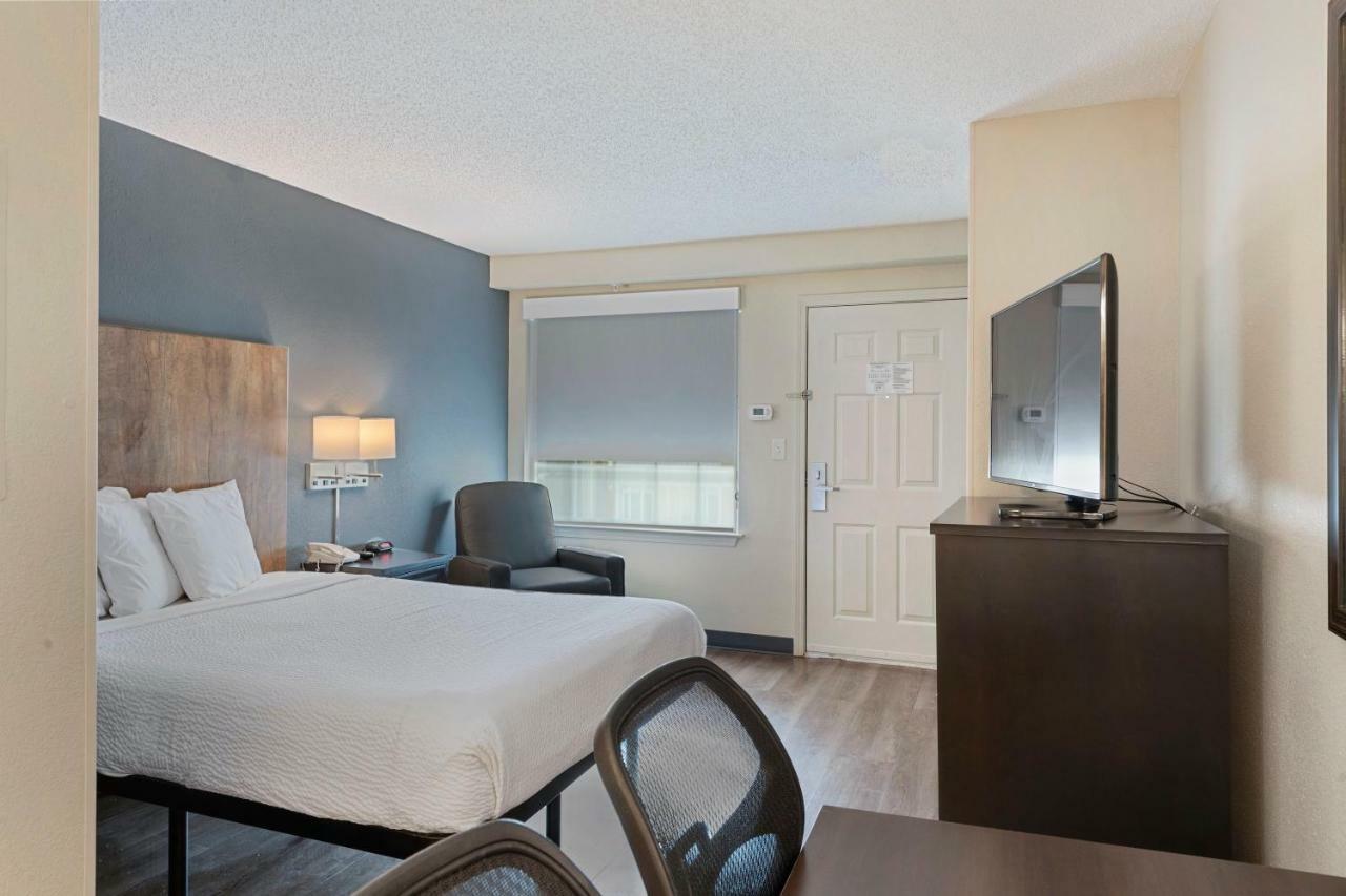 Extended Stay America Select Suites - Charlotte - Airport Dış mekan fotoğraf