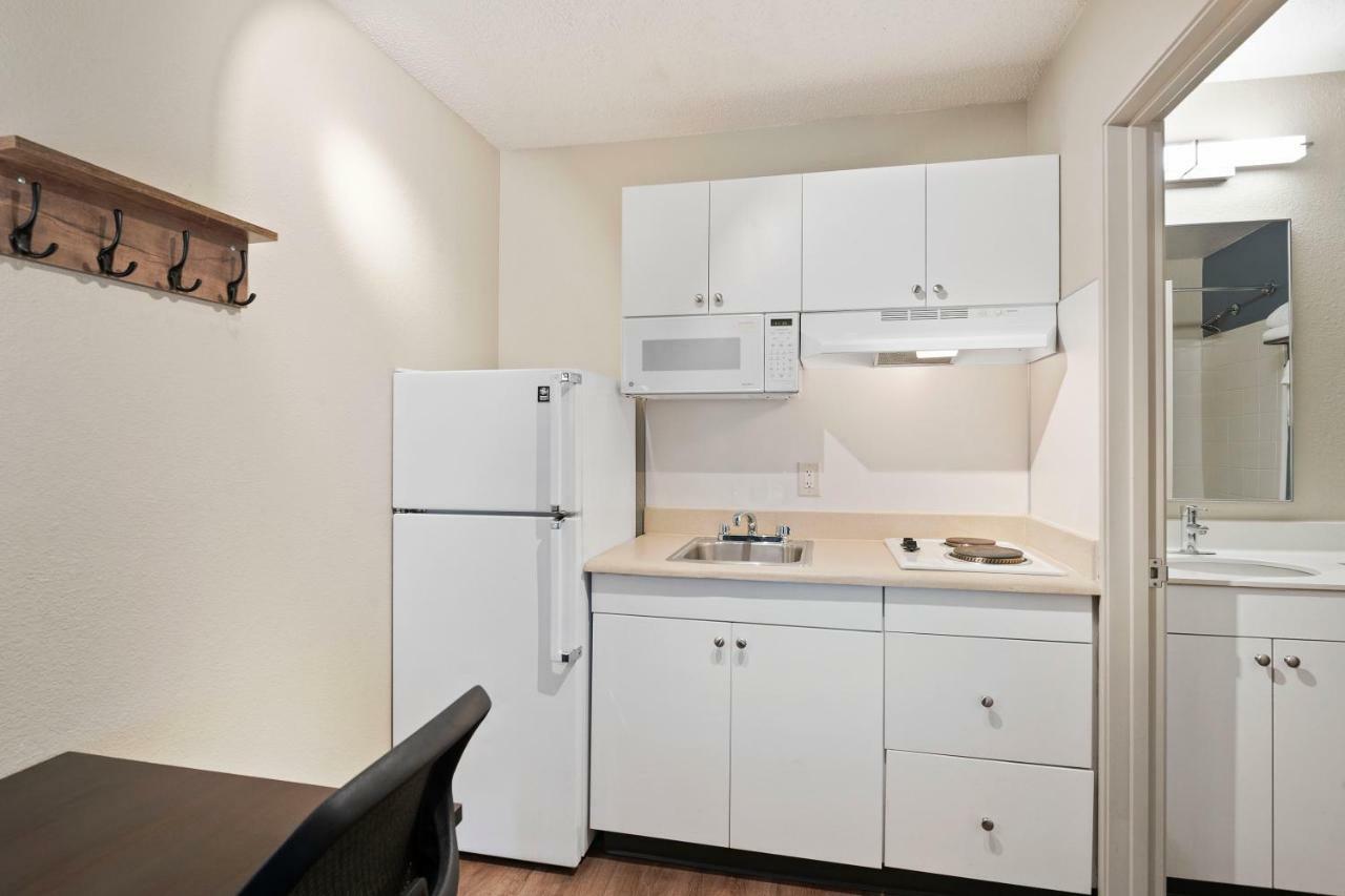Extended Stay America Select Suites - Charlotte - Airport Dış mekan fotoğraf